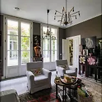 Designed Luxury Loft With Private Exclusive Garden * ミラノ