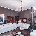 Designed Luxury Loft With Private Exclusive Garden * ミラノ