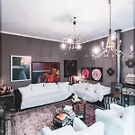 Designed Luxury Loft With Private Exclusive Garden ヴィラ