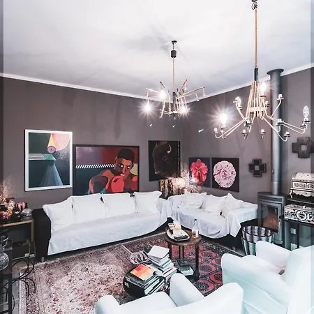 Designed Luxury Loft With Private Exclusive Garden Вилла