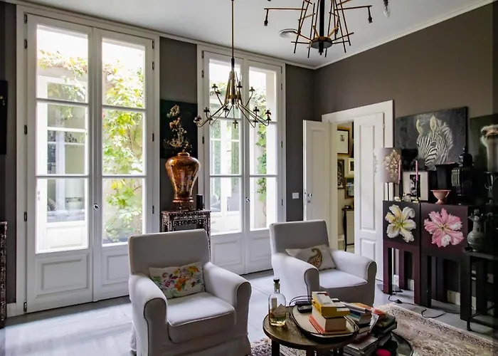 Designed Luxury Loft With Private Exclusive Garden * ميلان