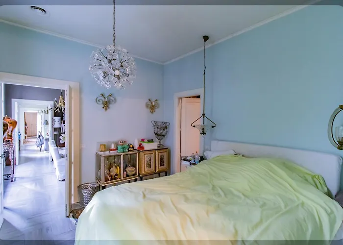 Designed Luxury Loft With Private Exclusive Garden ميلان